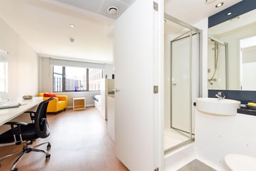 1 bed studio, Merchant Studios, Merchant City, Glasgow, G40AJ - Image 10